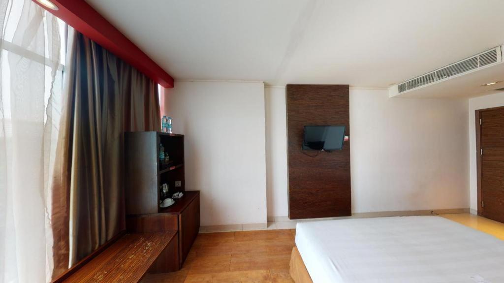 Hotel Redstar Jakarta