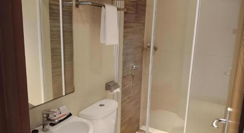 Hotel Redstar 3*