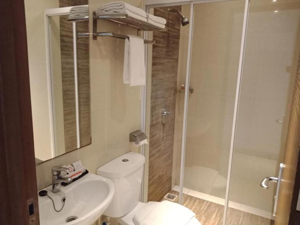 Redstar Jakarta
