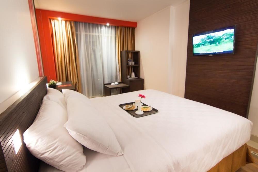 Redstar 3*