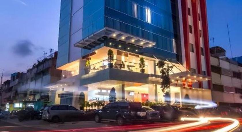 Hotel Redstar