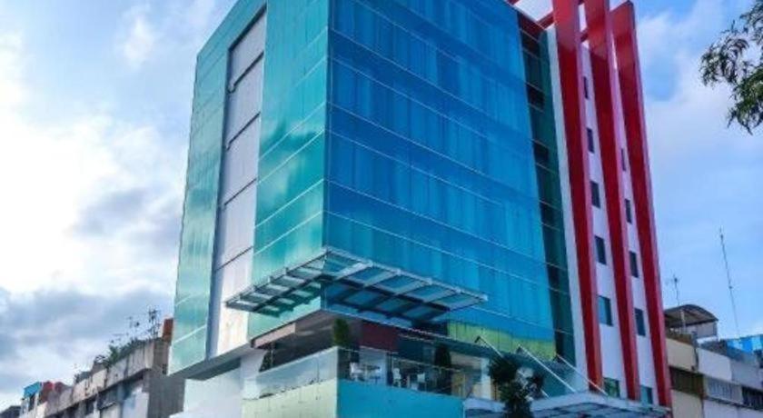 Redstar Jakarta